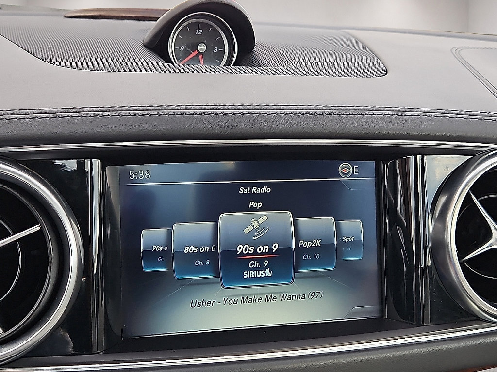 Used 2020 Mercedes-Benz SL 550 image 24