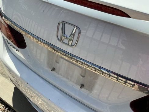 Used 2016 Honda Accord EX-L image 6