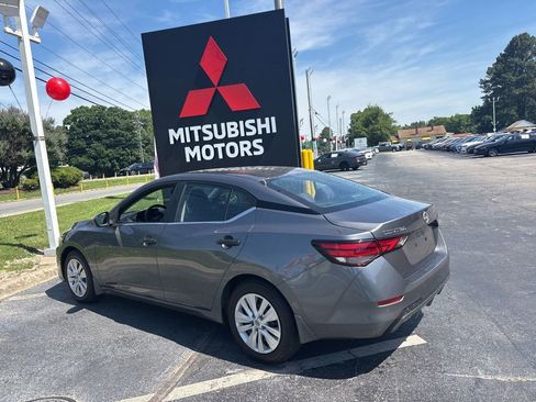 Used 2025 Nissan Sentra S FWD image 5