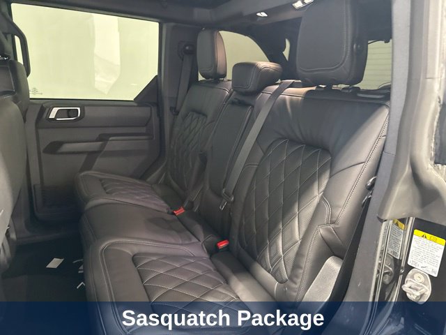 Used 2025 Ford Bronco 4-Door w/ Sasquatch Package AWD/4WD image 11