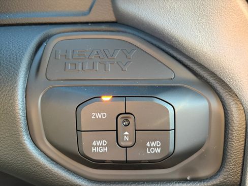 New 2027 RAM 3500 Big Horn AWD/4WD image 22