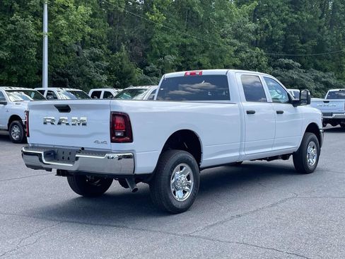 New 2026 RAM 2500 Tradesman w/ Chrome Appearance Group AWD/4WD image 8