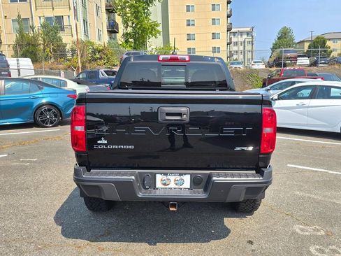 Used 2022 Chevrolet Colorado ZR2 AWD/4WD image 7