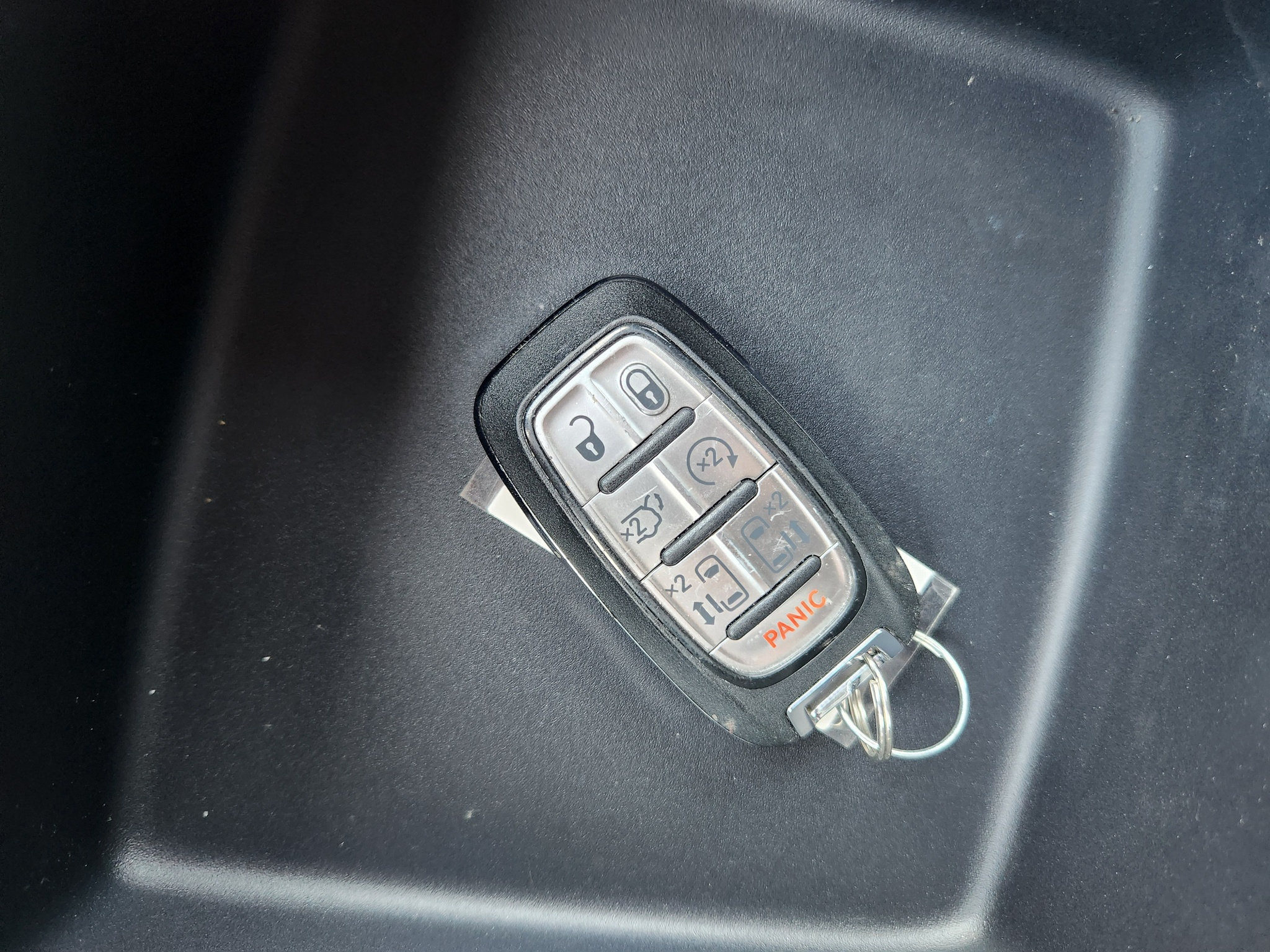 Used 2026 Chrysler Pacifica Select FWD image 50