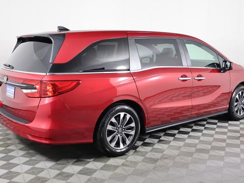 Certified 2023 Honda Odyssey EX-L image 6