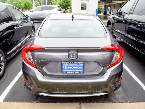 Used 2019 Honda Civic EX image 6