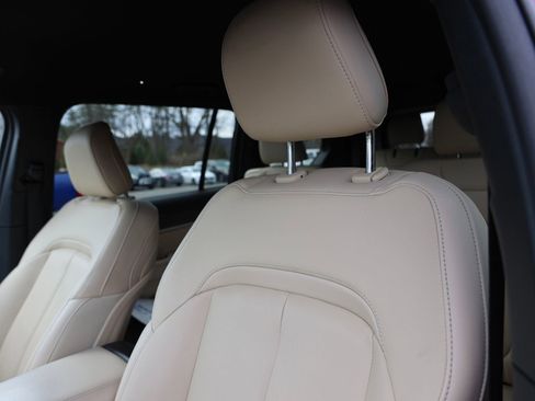 Used 2023 Jeep Grand Cherokee L Limited image 17