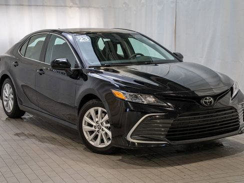 Used 2023 Toyota Camry LE image 1