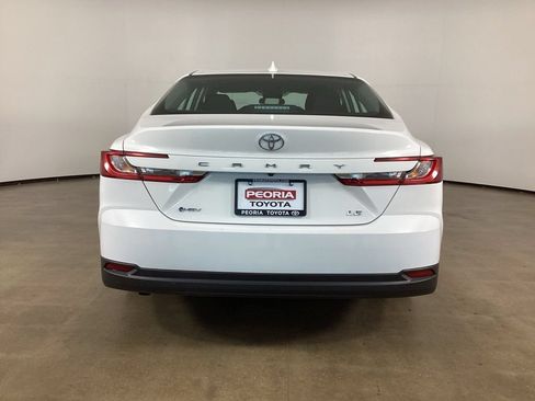 Used 2025 Toyota Camry LE FWD image 11