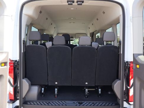 Used 2025 Ford Transit 350 XLT RWD image 17