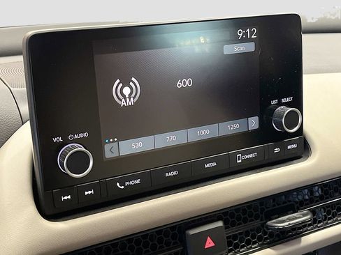 Used 2025 Honda HR-V LX image 14