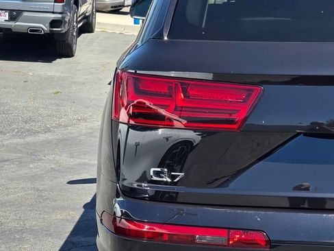 Used 2019 Audi Q7 3.0T Premium Plus AWD/4WD image 8