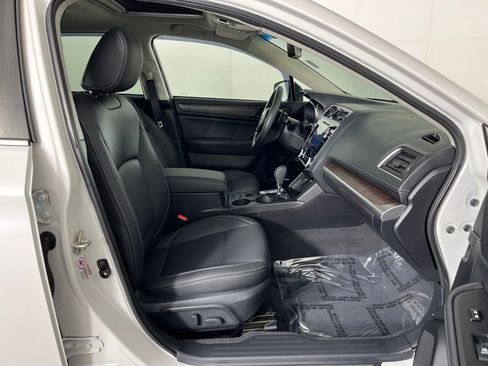 Used 2019 Subaru Outback 2.5i Limited image 17