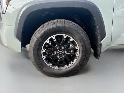 Used 2025 Toyota Tundra SR5 w/ TRD Off-Road Package AWD/4WD image 27
