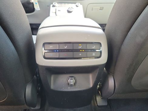 Used 2022 Hyundai Palisade SE AWD/4WD image 11