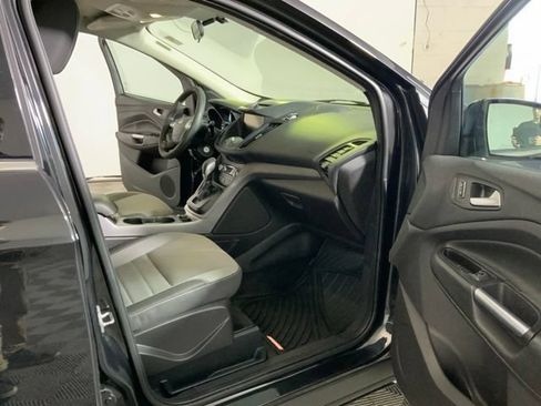 Used 2015 Ford Escape SE w/ Equipment Group 201A FWD image 24