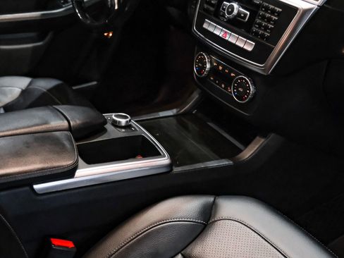 Used 2015 Mercedes-Benz ML 250 BlueTEC 4MATIC image 19