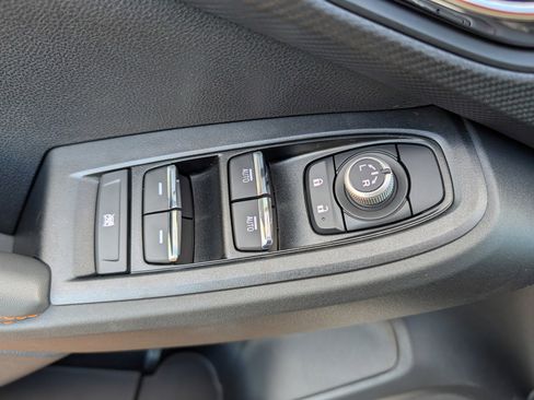 New 2025 Subaru Crosstrek 2.5i Limited image 15