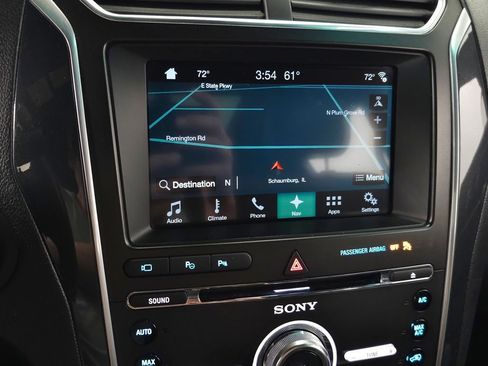 Used 2017 Ford Explorer Limited w/ Equipment Group 301A AWD/4WD image 24