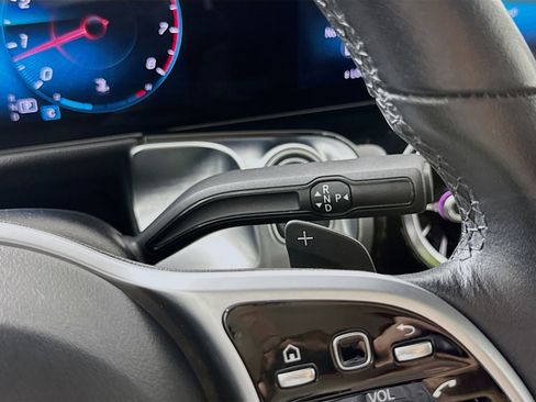 Certified 2021 Mercedes-Benz GLB 250 image 17