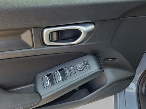 Used 2024 Honda Civic Sport image 15