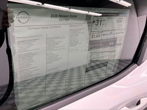 New 2026 Nissan Kicks SR w/ SR Premium Package FWD image 38