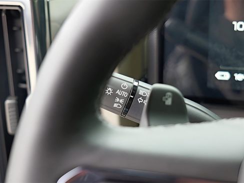 New 2026 GMC Hummer EV 2X image 17