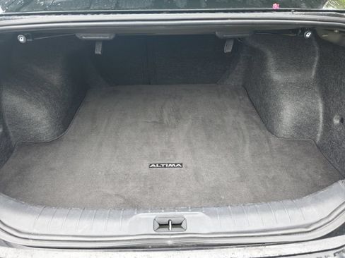 Certified 2025 Nissan Altima 2.5 SV FWD image 17
