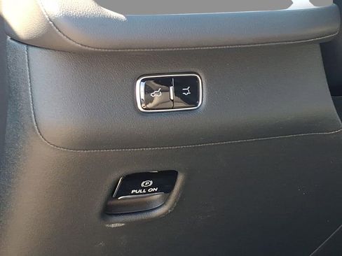New 2026 Lincoln Navigator Reserve AWD/4WD image 19