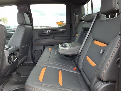 New 2026 GMC Sierra 1500 AT4 w/ AT4 Premium Package image 15