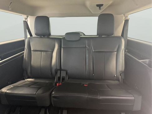Certified 2023 Ford Expedition Max XLT image 21