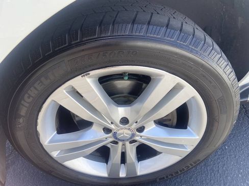 Used 2012 Mercedes-Benz ML 350 4MATIC image 23