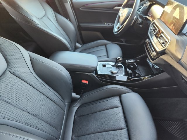 Used 2024 BMW X3 xDrive30i w/ Premium Package AWD/4WD image 18