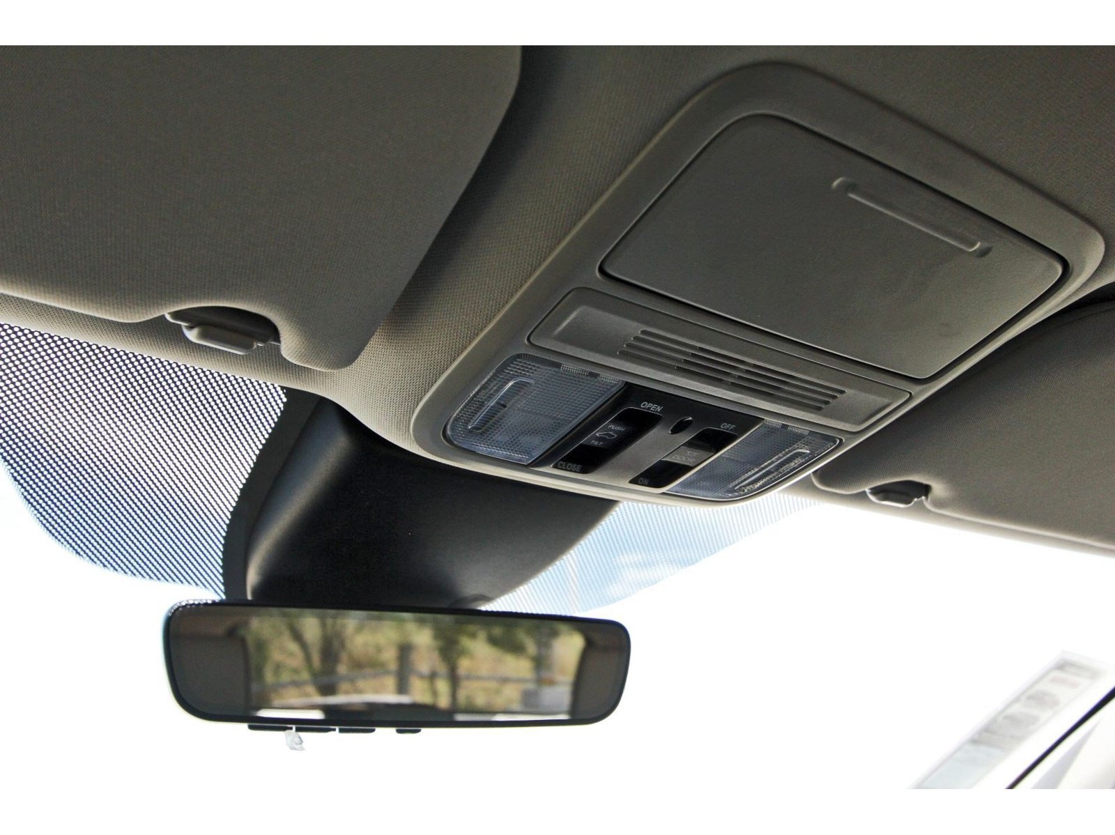 New 2027 Honda Odyssey Touring image 26