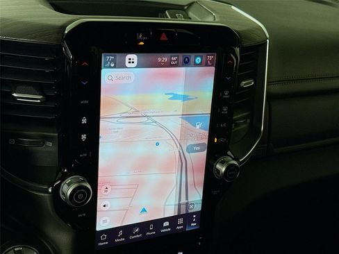 New 2026 RAM 1500 Laramie AWD/4WD image 8