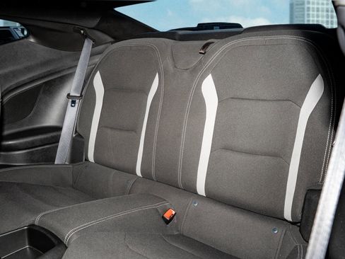 Used 2021 Chevrolet Camaro LT image 14