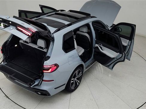 Used 2026 BMW X7 xDrive40i image 24