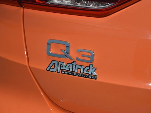 Certified 2025 Audi Q3 2.0T Premium Plus w/ Premium Plus Package image 28