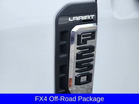 New 2026 Ford F250 Lariat w/ Chrome Package AWD/4WD image 11