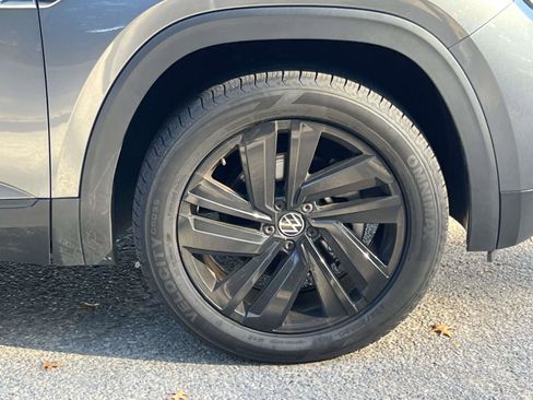 Used 2022 Volkswagen Atlas Cross Sport SE image 7