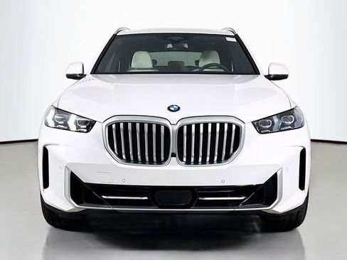 New 2026 BMW X5 xDrive40i image 2
