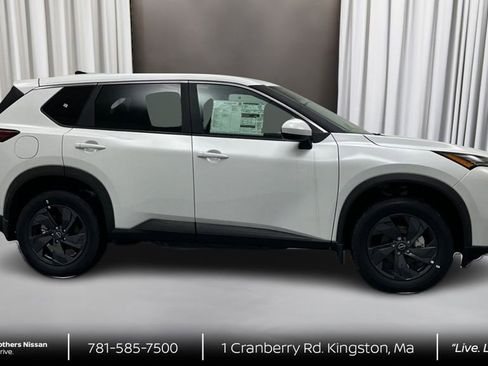 New 2026 Nissan Rogue SV w/ Cold Weather Package AWD/4WD image 4