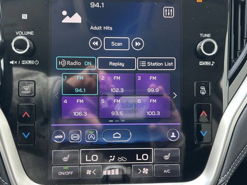 Used 2020 Subaru Outback Premium AWD/4WD image 32