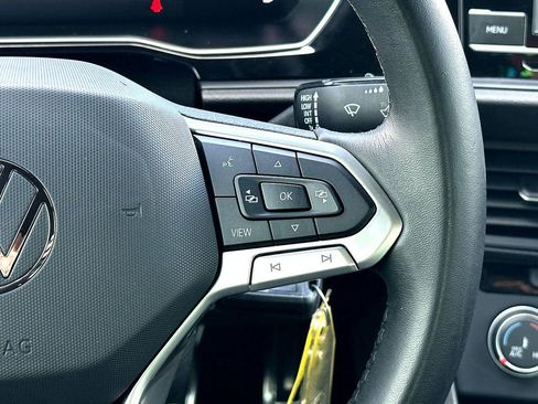 Used 2024 Volkswagen Jetta Sport image 23