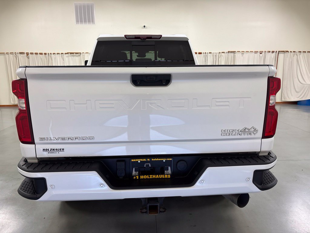 Used 2024 Chevrolet Silverado 2500 High Country w/ High Country Premium Package AWD/4WD image 7