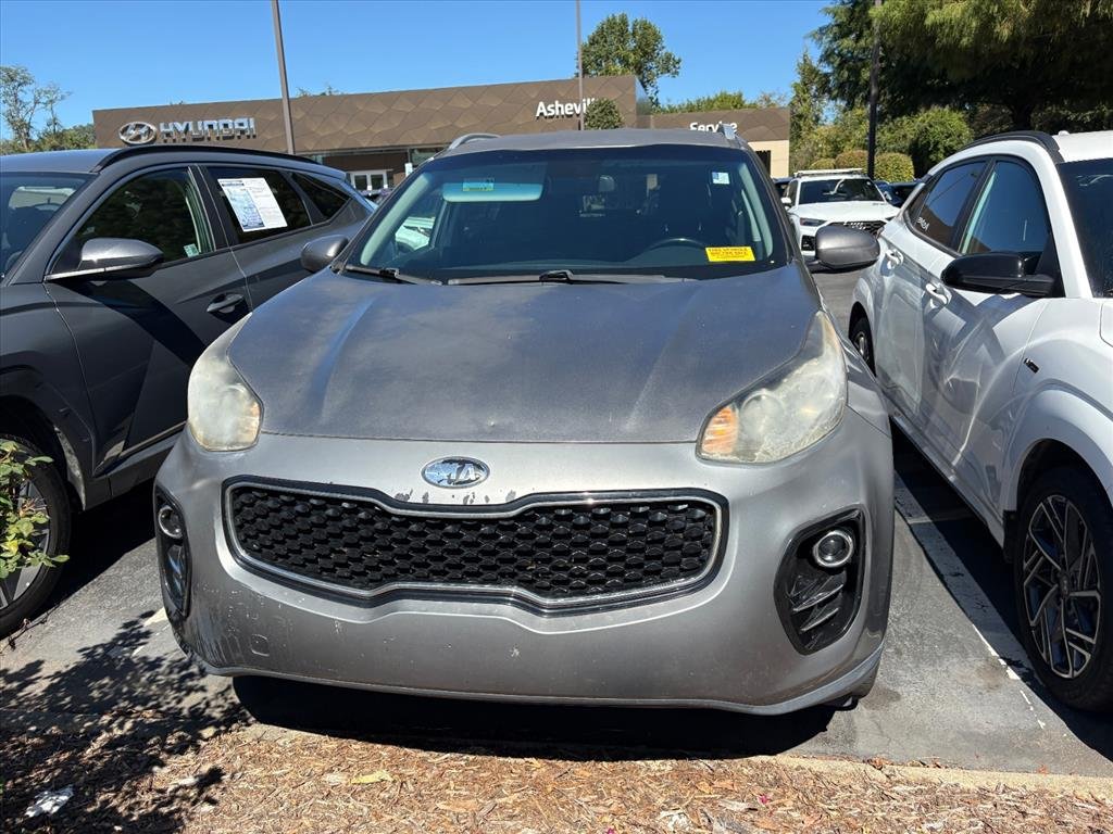 Used 2017 Kia Sportage EX AWD/4WD image 2