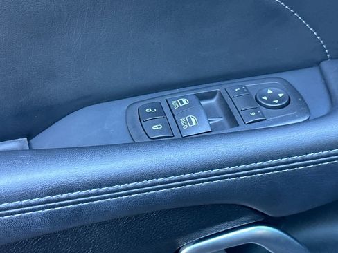 Used 2023 Dodge Challenger GT w/ Plus Package image 13