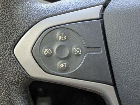 Used 2022 Chevrolet Colorado W/T w/ Custom Special Edition image 21