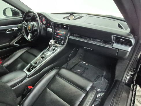 Used 2019 Porsche 911 Turbo AWD/4WD image 22