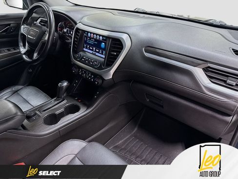 Used 2019 GMC Acadia SLT w/ LPO, Floor Liner Package FWD image 34